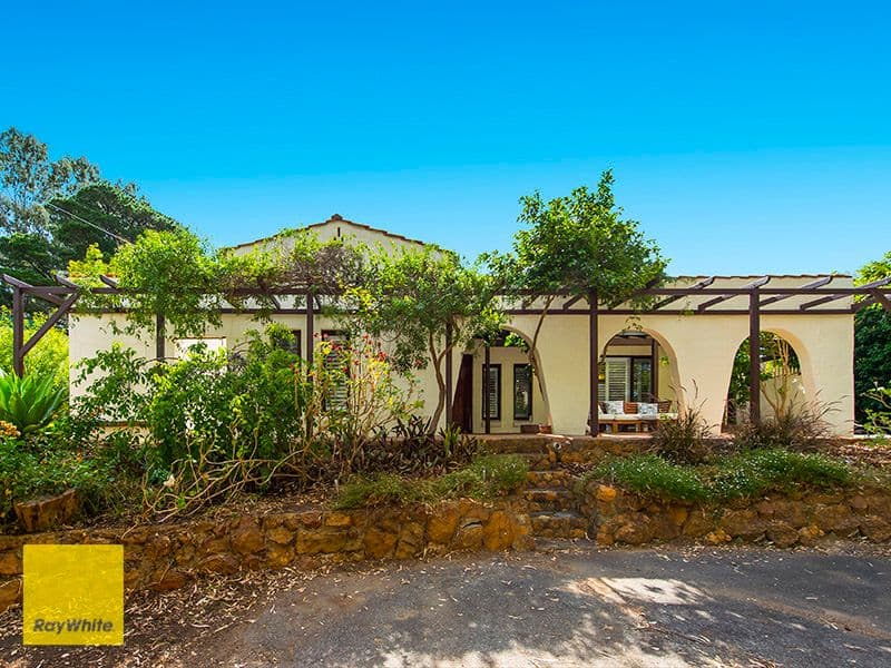 14 Wheelwright Road, Lesmurdie WA 6076, Lesmurdie - Thumbnail 2