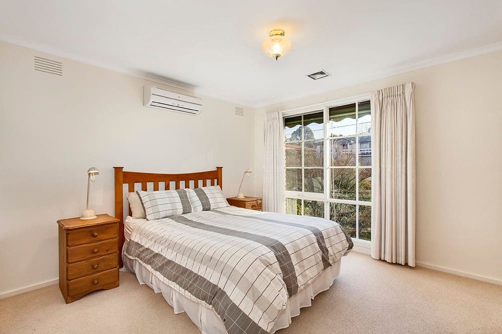 18 Centaur Grove, DONCASTER EAST VIC 3109, Doncaster East - Thumbnail 5