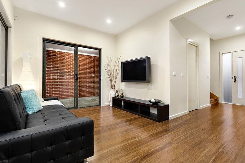 28 Hadkinson Street, CLAYTON SOUTH VIC 3169, Clayton South - Thumbnail 2