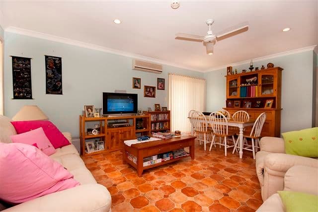 8 Hoad Court, RANGEVILLE QLD 4350, Rangeville - Thumbnail 6