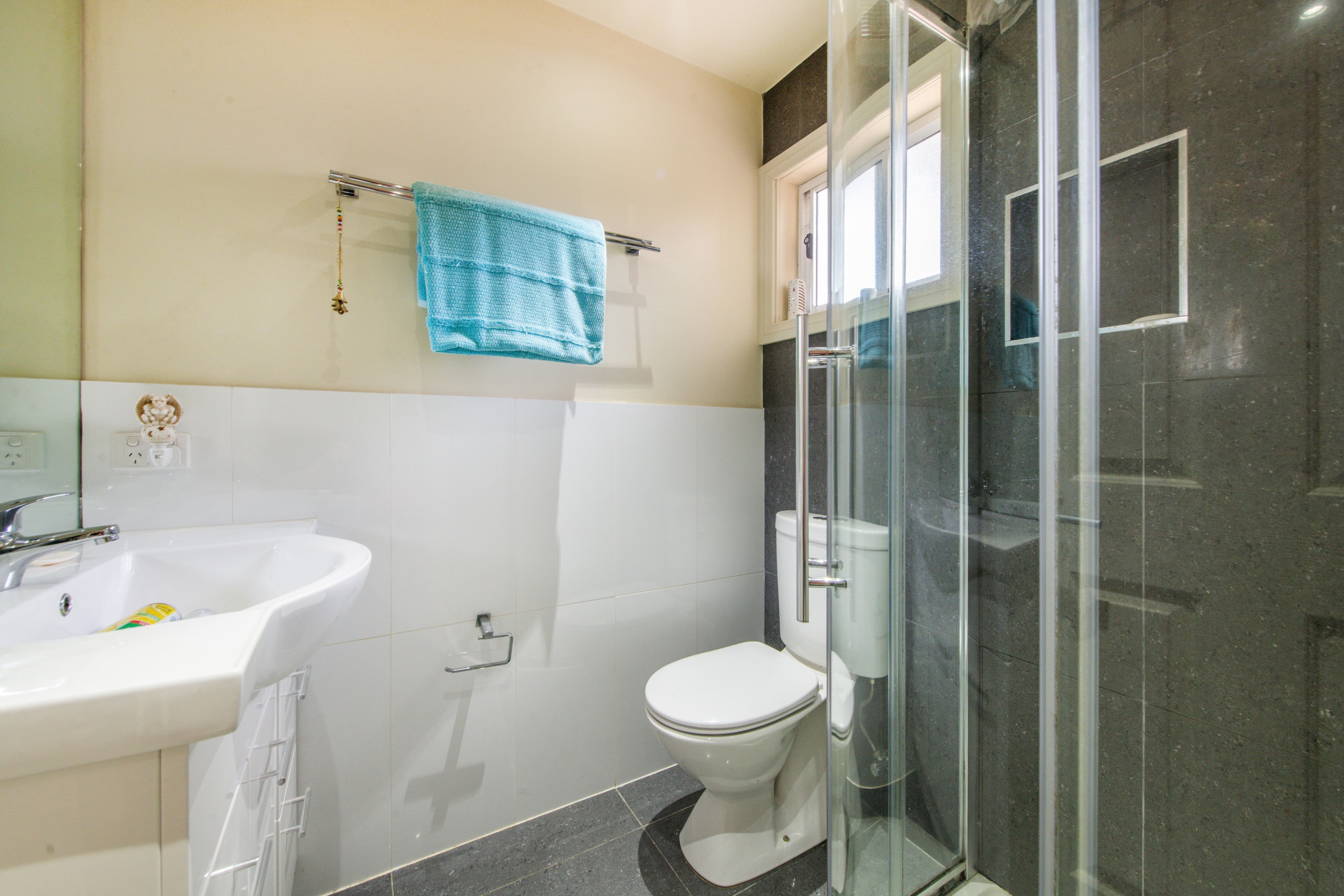 42 Linda Crescent, Ferntree Gully VIC 3156, Ferntree Gully - Thumbnail 4
