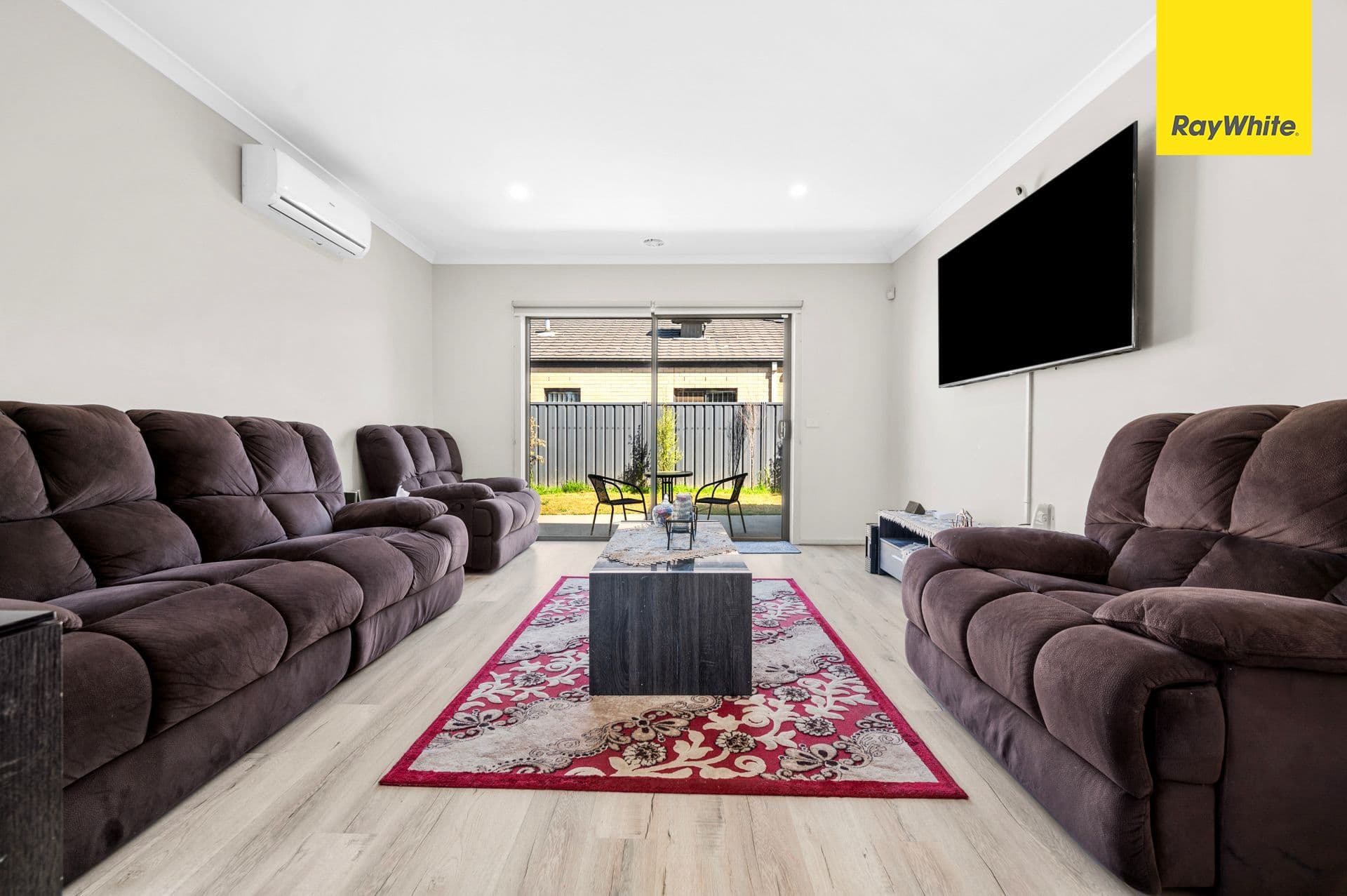 37 Tamboritha Boulevard, WEIR VIEWS VIC 3338, Weir Views - Thumbnail 5