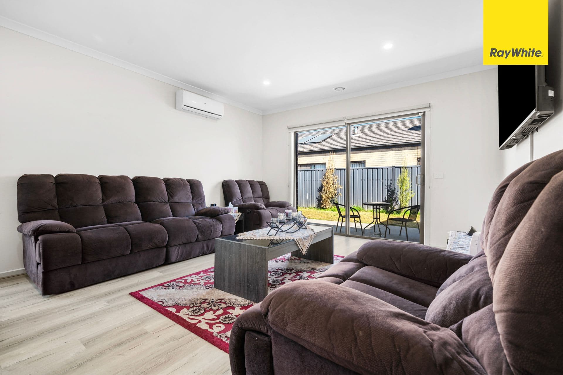37 Tamboritha Boulevard, WEIR VIEWS VIC 3338, Weir Views - Thumbnail 6