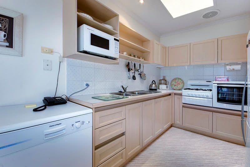 62 Cavanagh Street, CHELTENHAM VIC 3192, Cheltenham - Thumbnail 6