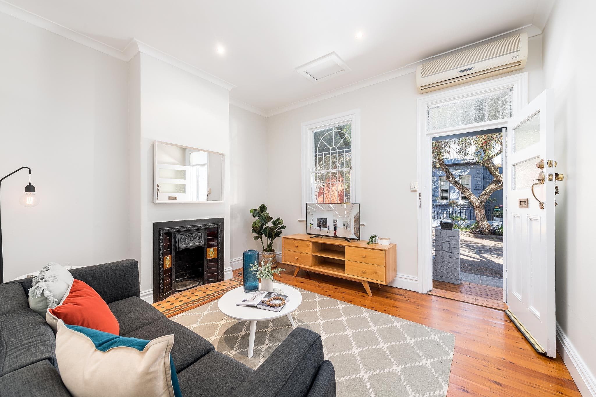 55 Camden Street, Newtown - Thumbnail 3