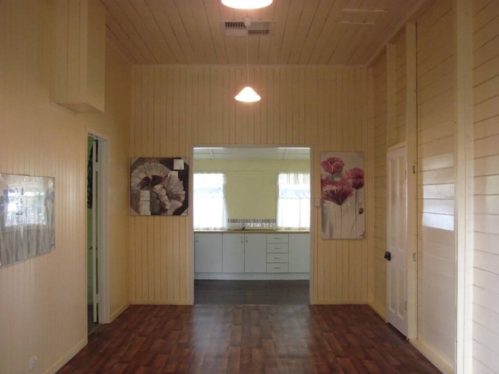 152 Galah Street, LONGREACH QLD 4730, Longreach - Thumbnail 3