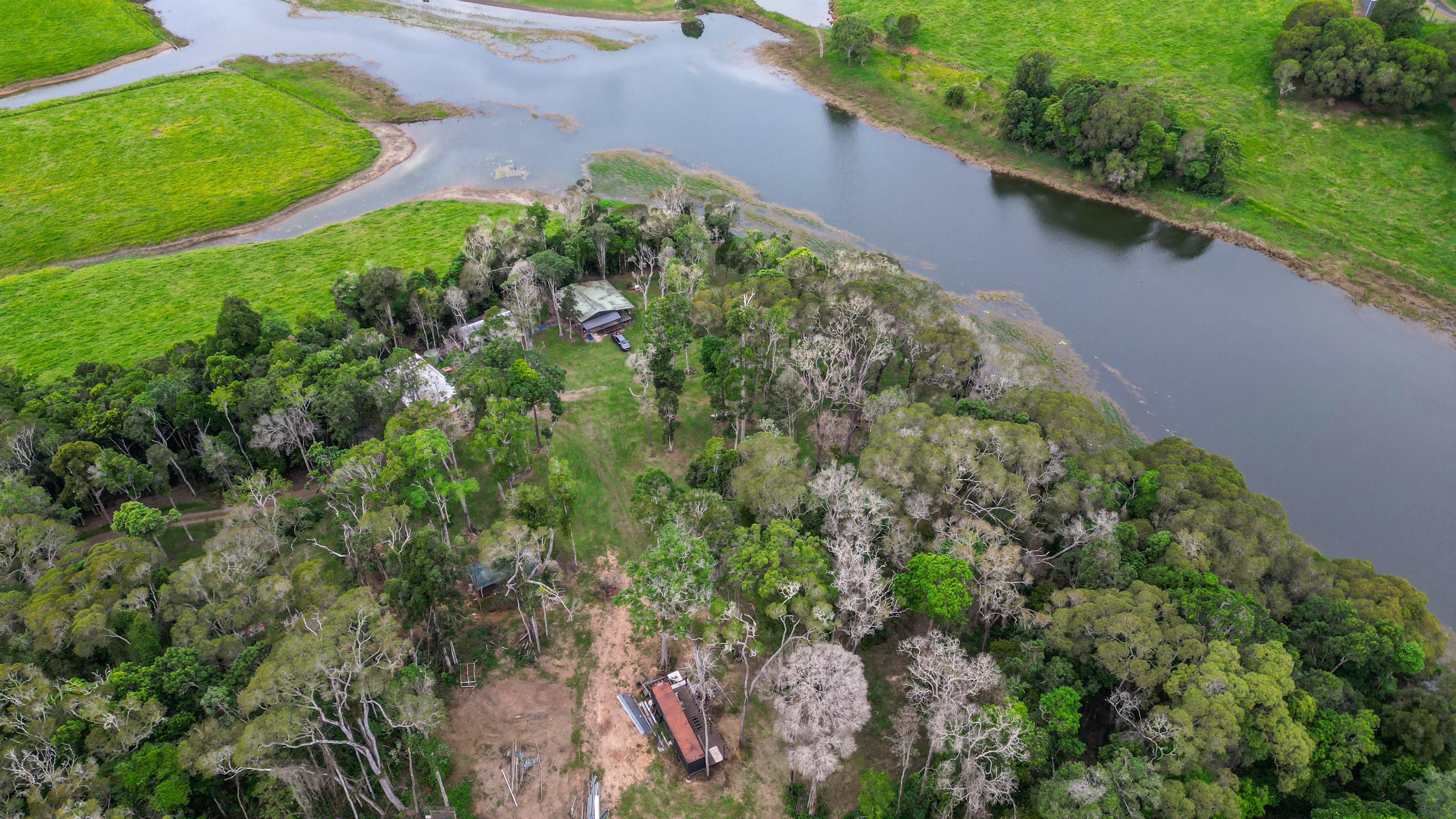485 Powley Road, Lake Tinaroo QLD 4872, Lake Tinaroo - Thumbnail 5