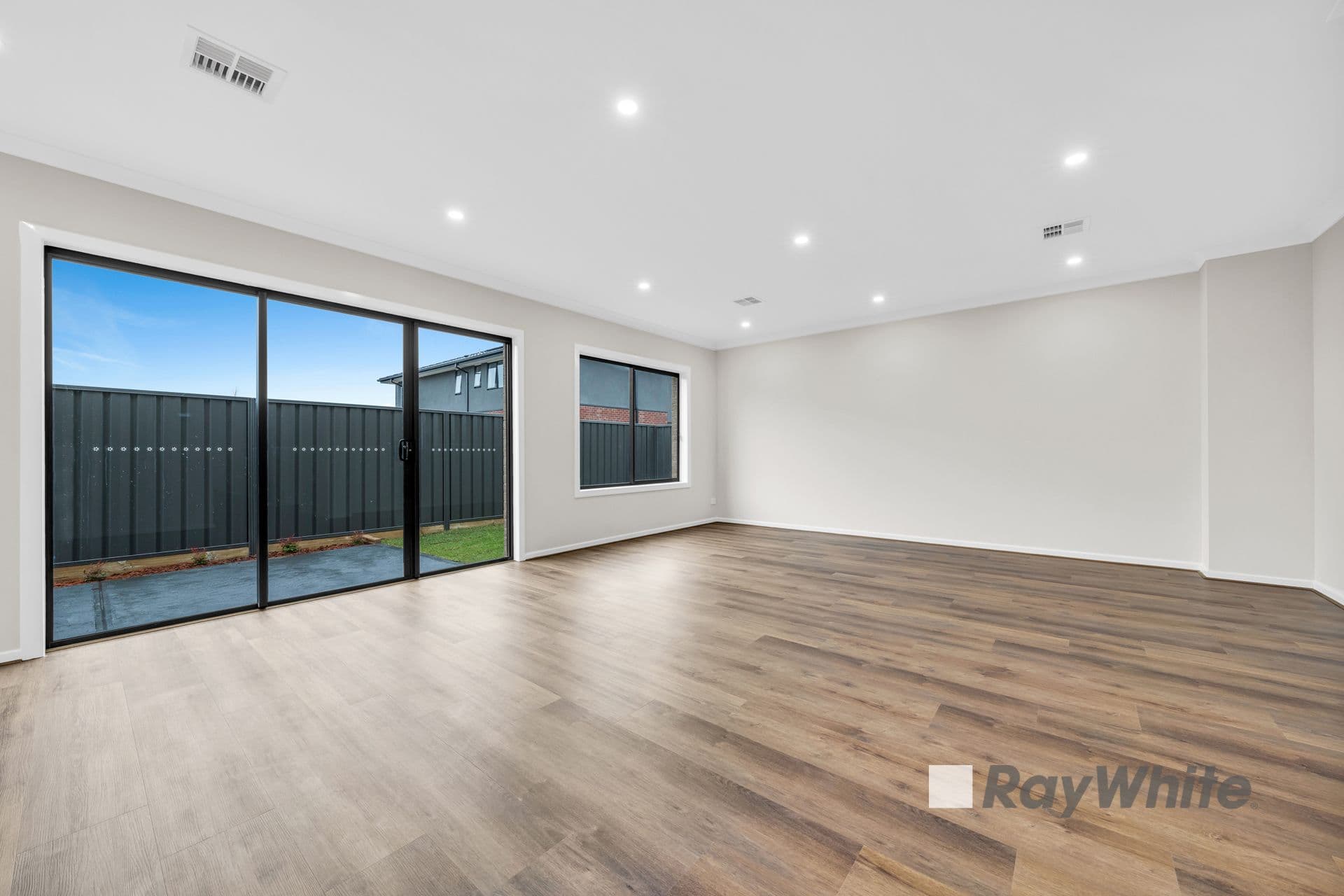 90 PRICE STREET, Chinchilla QLD 4413, Chinchilla - Thumbnail 8