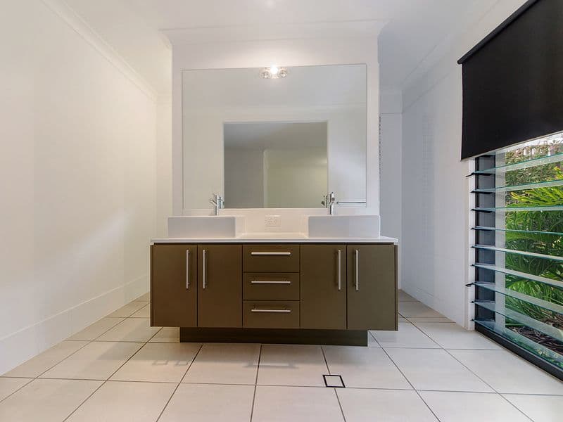 20 Major Mitchell Drive, Upper Coomera QLD 4209, Upper Coomera - Thumbnail 5