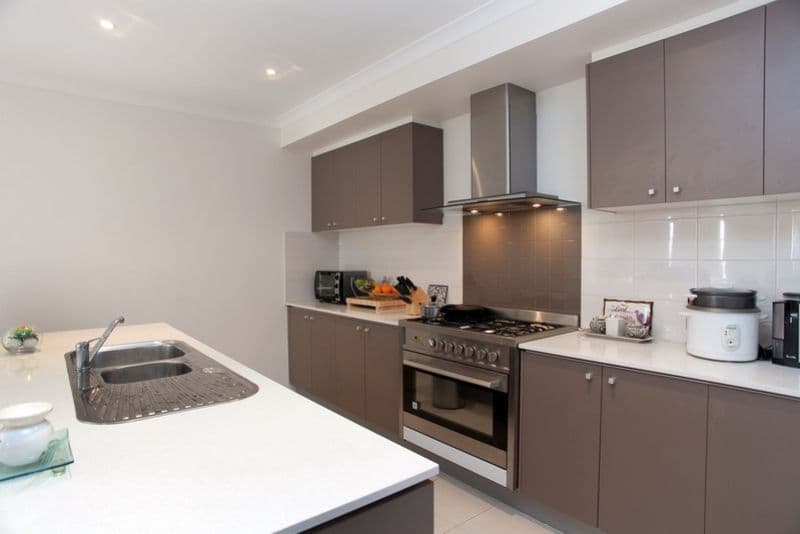 15 Waterlilly Drive, EPPING VIC 3076, Epping - Thumbnail 2