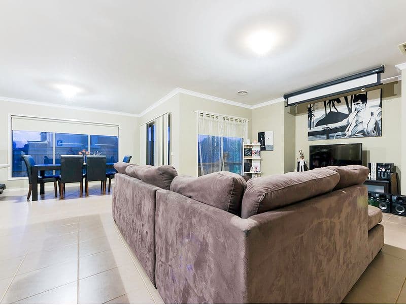 1 Warrego Way, Point Cook VIC 3030, Point Cook - Thumbnail 5