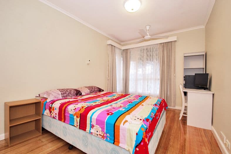 8 MANDOWIE Crescent, CROYDON VIC 3136, Croydon - Thumbnail 5