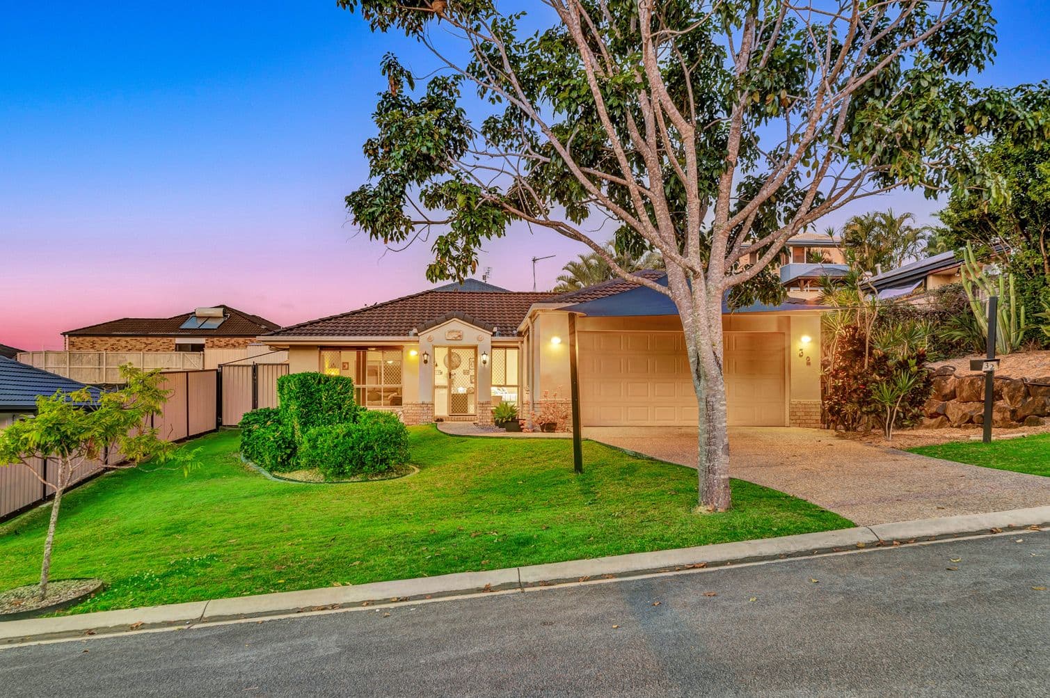 32 Catchlove Street, Maudsland QLD 4210, Maudsland - Thumbnail 2