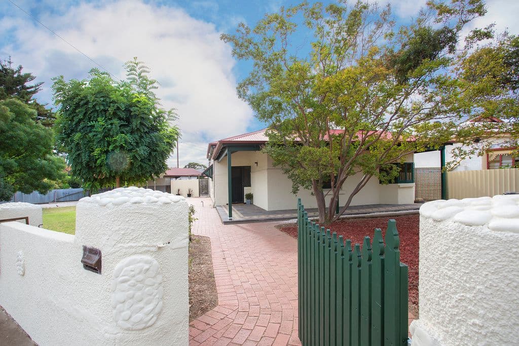 70 Aroona Road, West Croydon SA 5008, West Croydon - Image 1