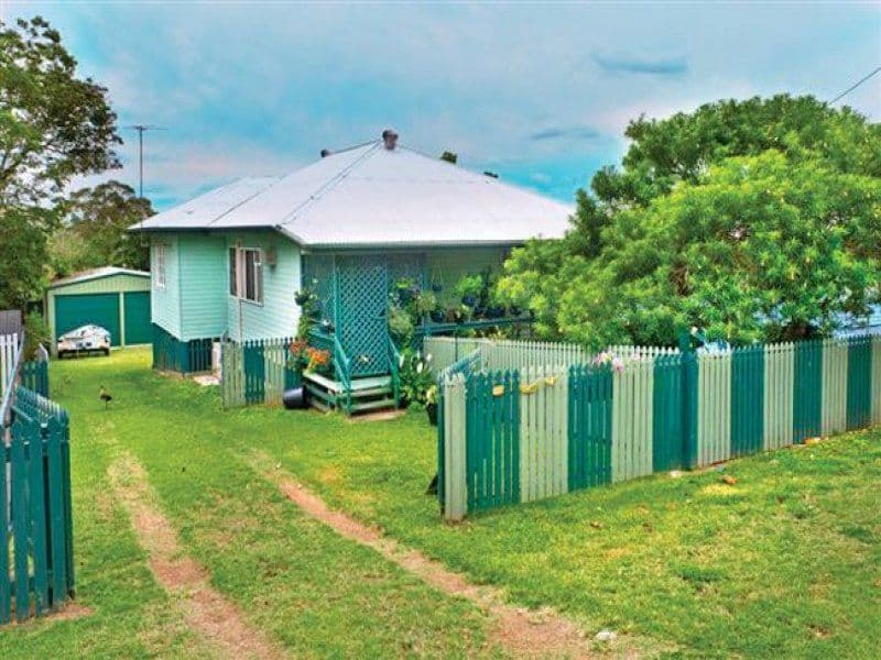 4 Stickley Street, WEST ROCKHAMPTON QLD 4700, West Rockhampton - Image 1