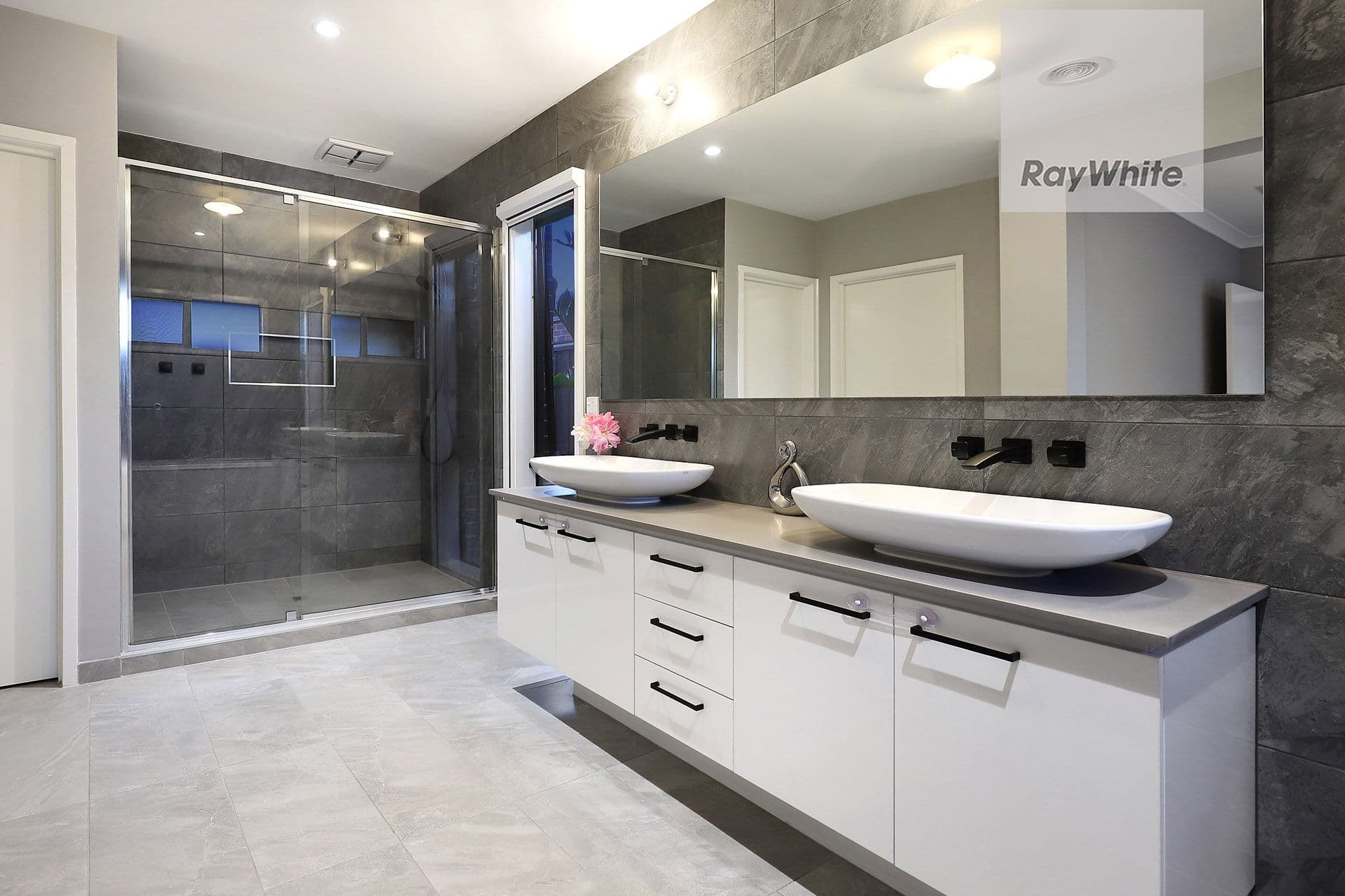 17 Oak Leaf Street, Greenvale VIC 3059, Greenvale - Thumbnail 6