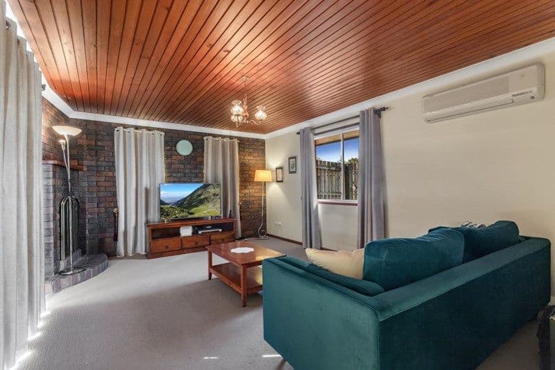 16 Burgundy Street, Carseldine QLD 4034, Carseldine - Thumbnail 4