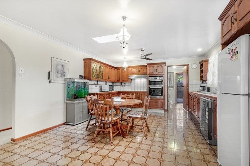 16 Burgundy Street, Carseldine QLD 4034, Carseldine - Thumbnail 7