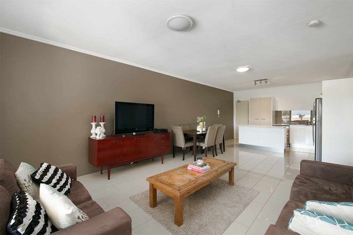 10 Lynne Grove Avenue, Corinda QLD 4075, Corinda - Thumbnail 5