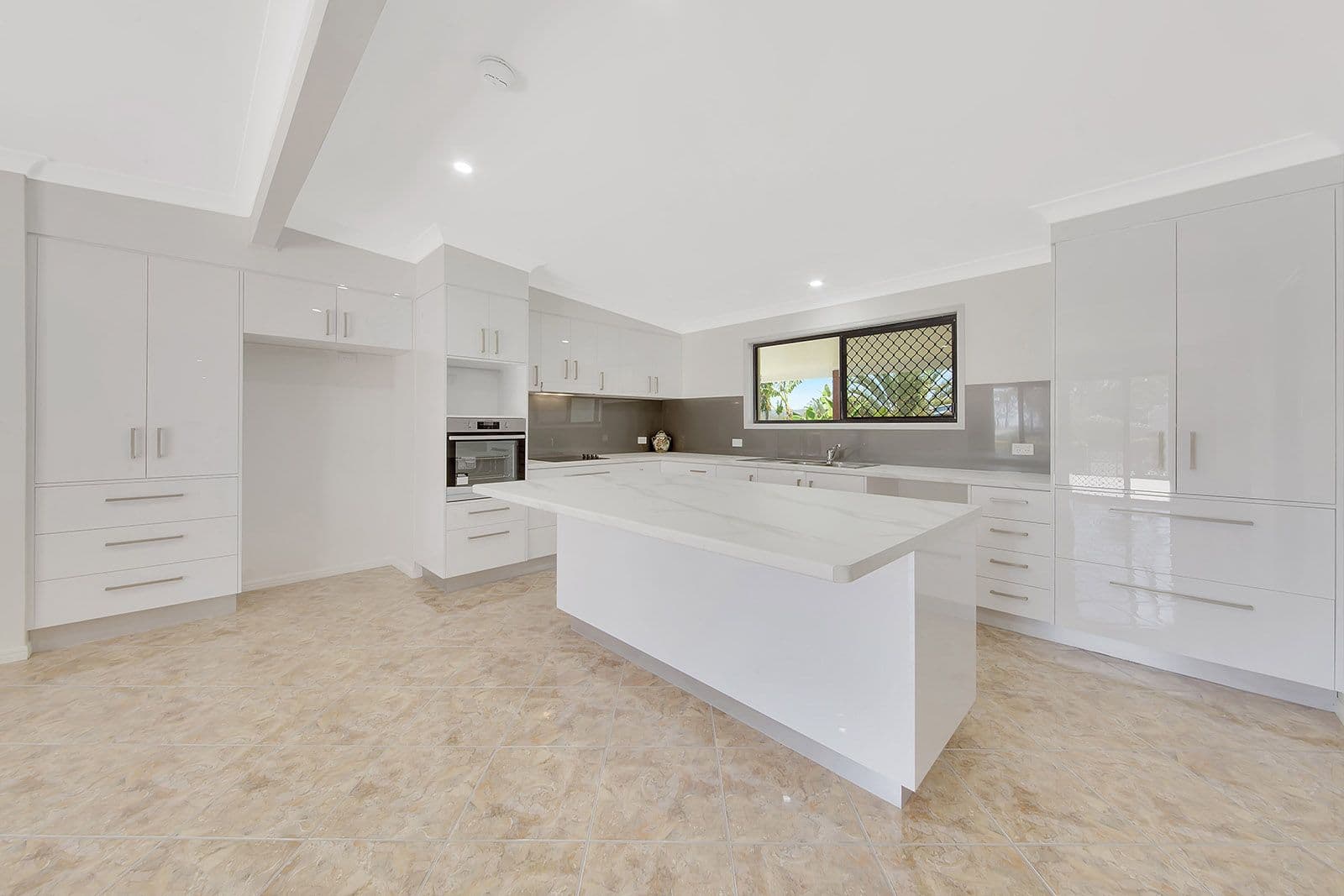 5 Glen Eden Drive, Glen Eden QLD 4680, Glen Eden - Thumbnail 6