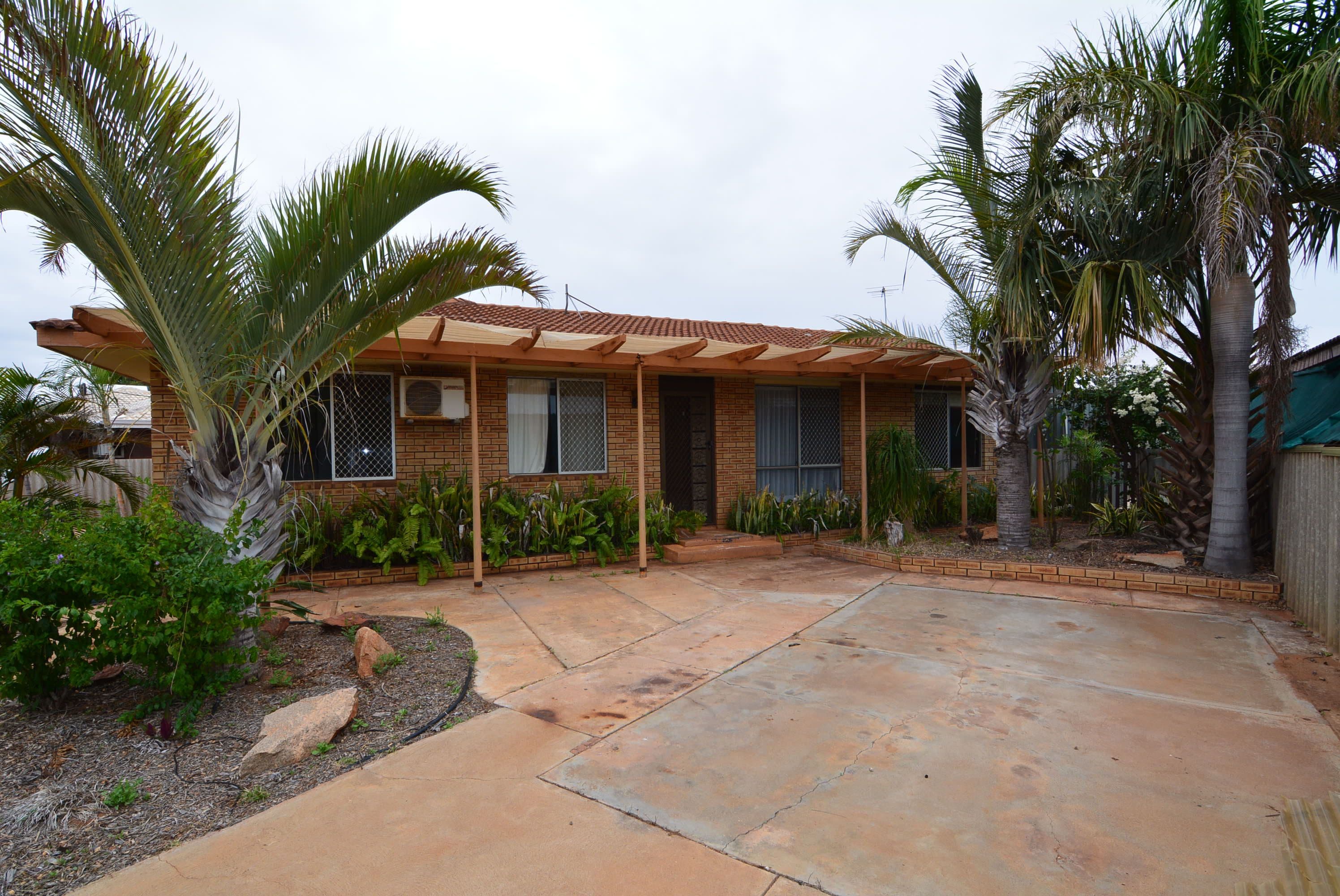 24 Castrini Crescent, Carnarvon WA 6701, Brockman - Image 1
