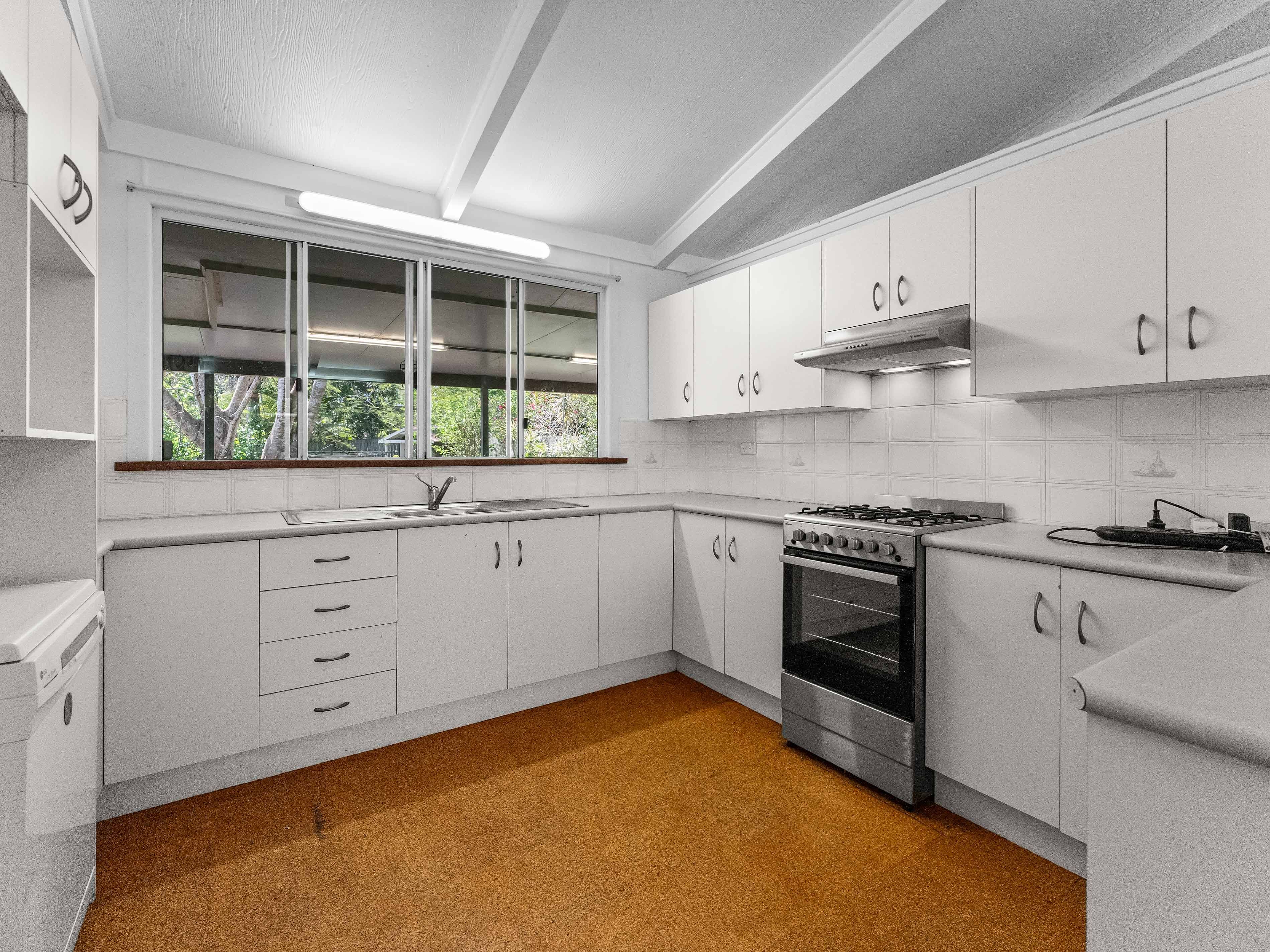 3 Currey Street, Brassall QLD 4305, Brassall - Thumbnail 4