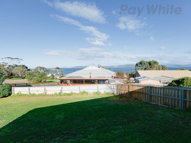 6 Cadence Court, SOUTH ARM TAS 7022, South Arm - Thumbnail 6