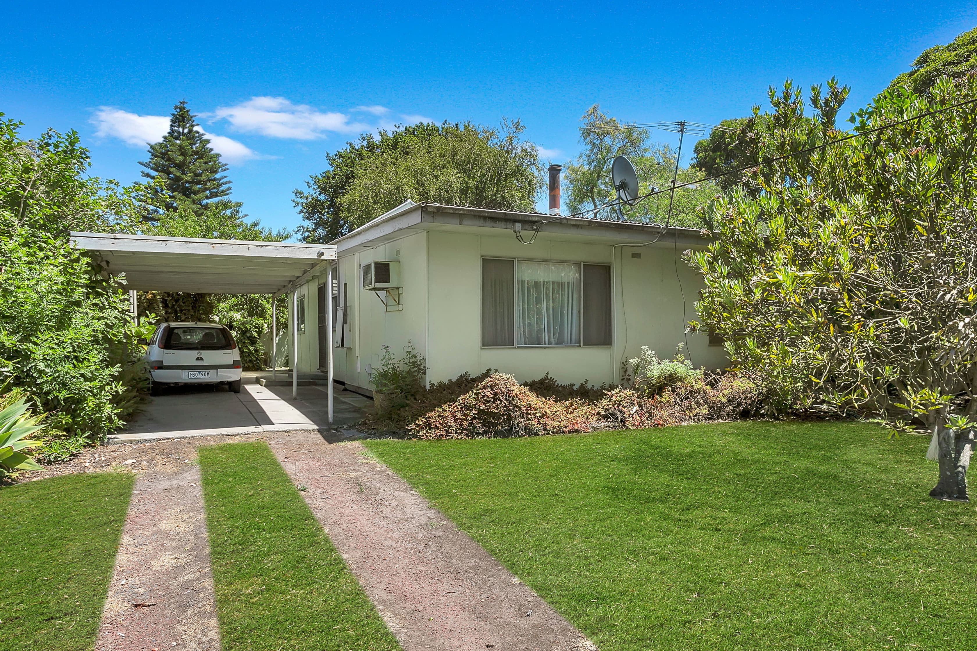 19 Tooradin Station Road, Tooradin VIC 3980, Tooradin - Thumbnail 2