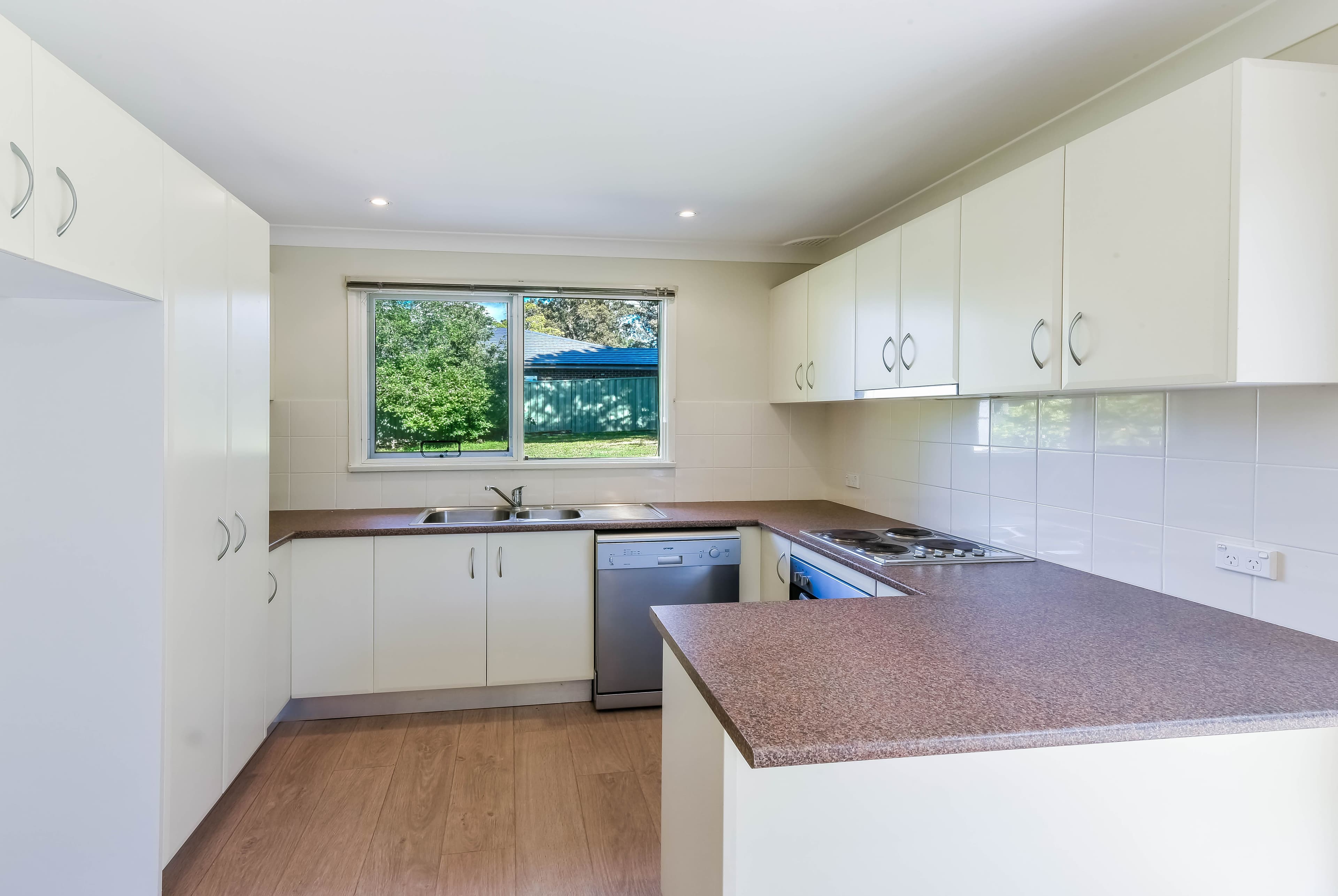 49 Castlereagh Street, Tahmoor - Thumbnail 5