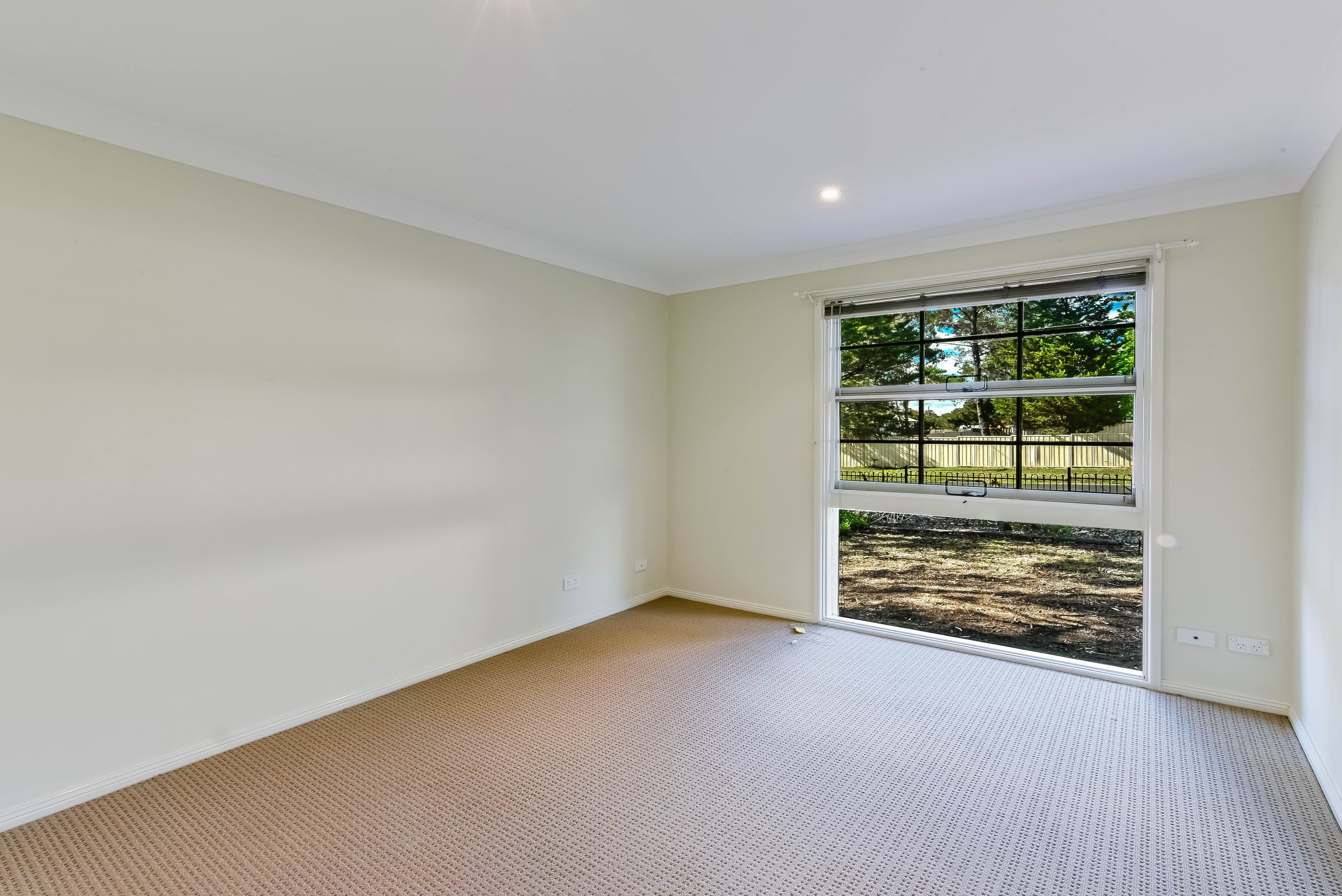 49 Castlereagh Street, Tahmoor - Thumbnail 8