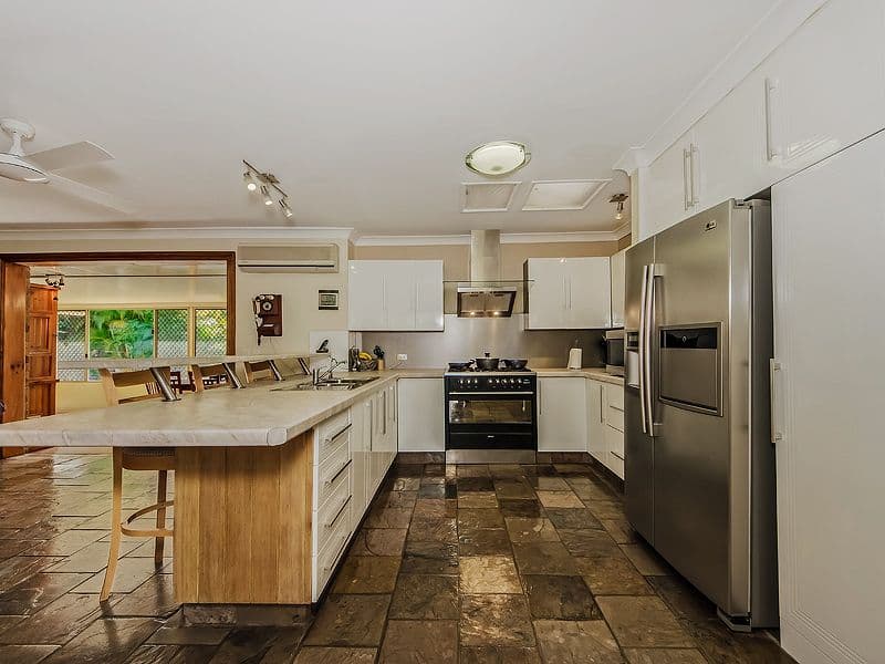 142 Mildura Drive, HELENSVALE QLD 4212, Helensvale - Thumbnail 2