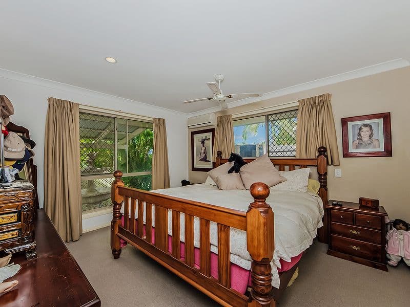 142 Mildura Drive, HELENSVALE QLD 4212, Helensvale - Thumbnail 8
