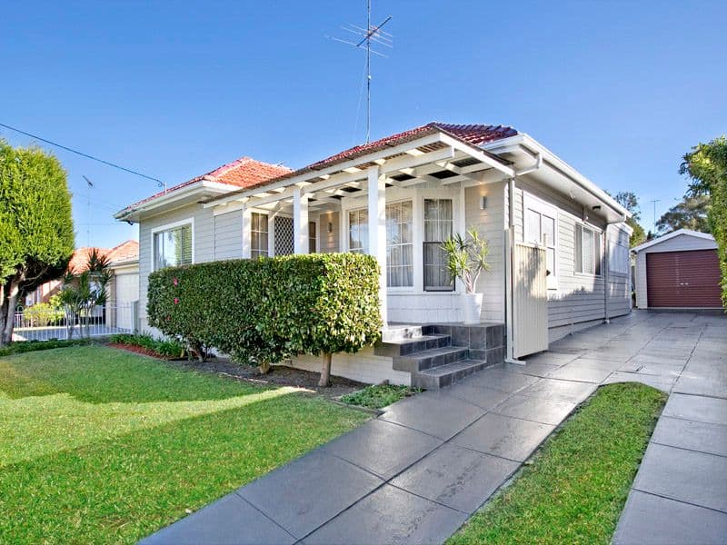 3 Barjadda Avenue, SYLVANIA NSW 2224, Sylvania - Image 1