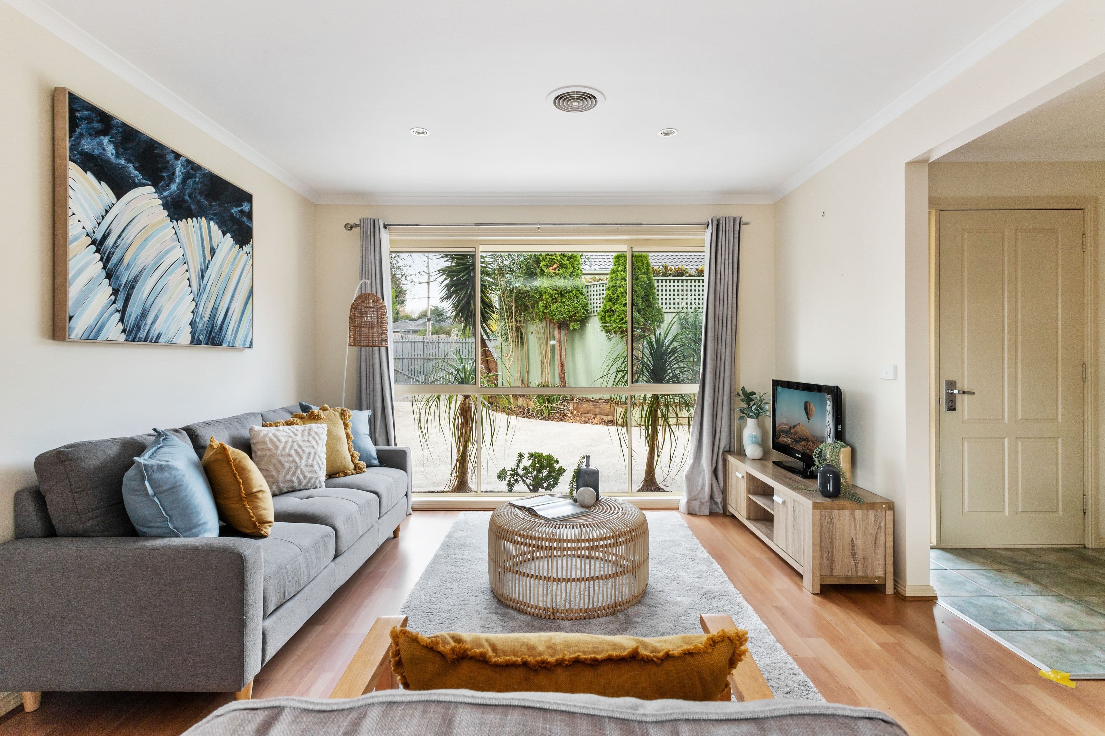 137 Hull Road, Croydon VIC 3136, Croydon - Thumbnail 2