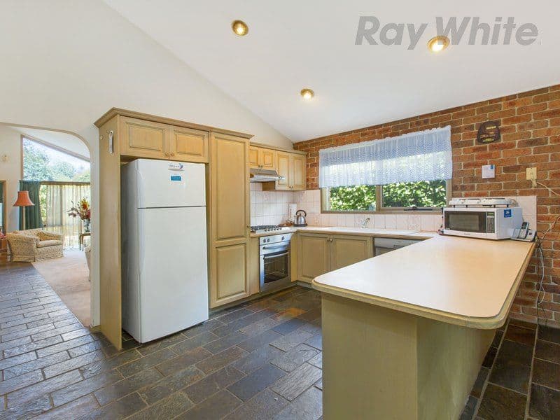 132 Third Avenue, Rosebud VIC 3939, Rosebud - Thumbnail 2