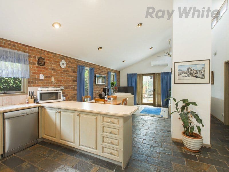 132 Third Avenue, Rosebud VIC 3939, Rosebud - Thumbnail 4