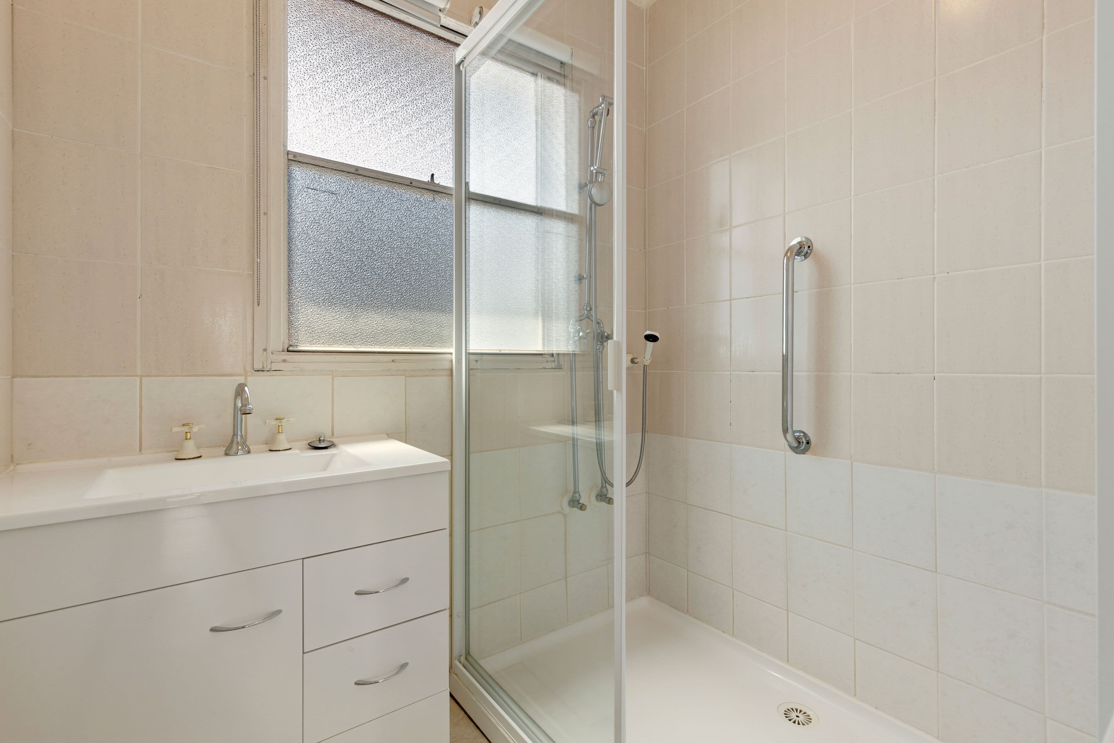4 Calivil Street, Dallas VIC 3047, Dallas - Thumbnail 8