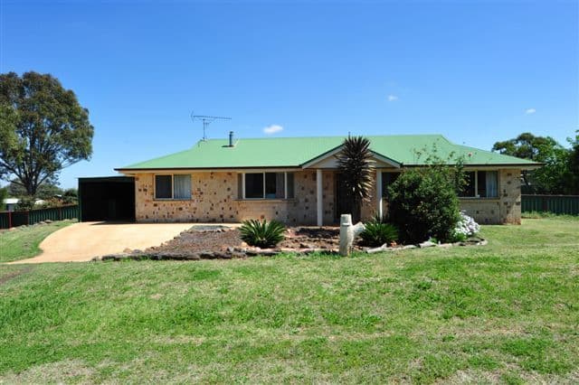 5 East Street, KINGSTHORPE QLD 4400, Kingsthorpe - Image 1
