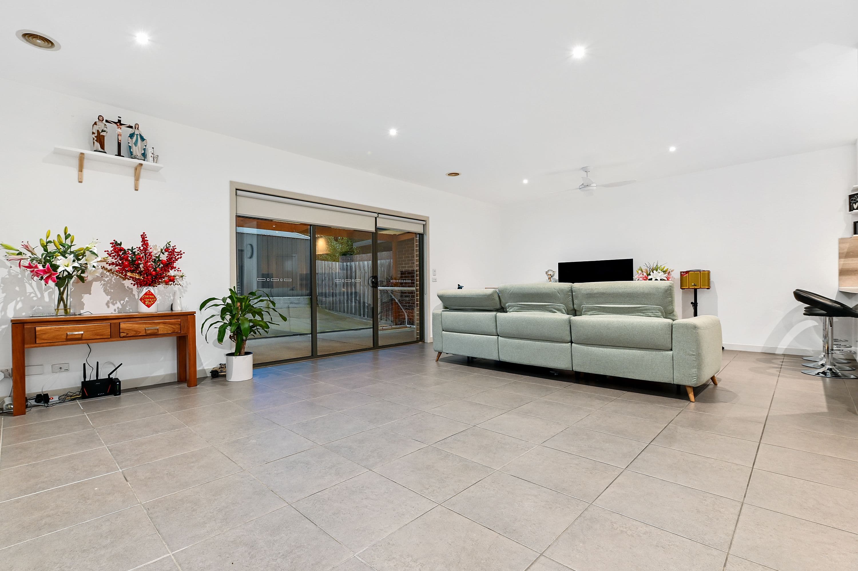 89 Tiverton Drive, Mulgrave VIC 3170, Mulgrave - Thumbnail 4