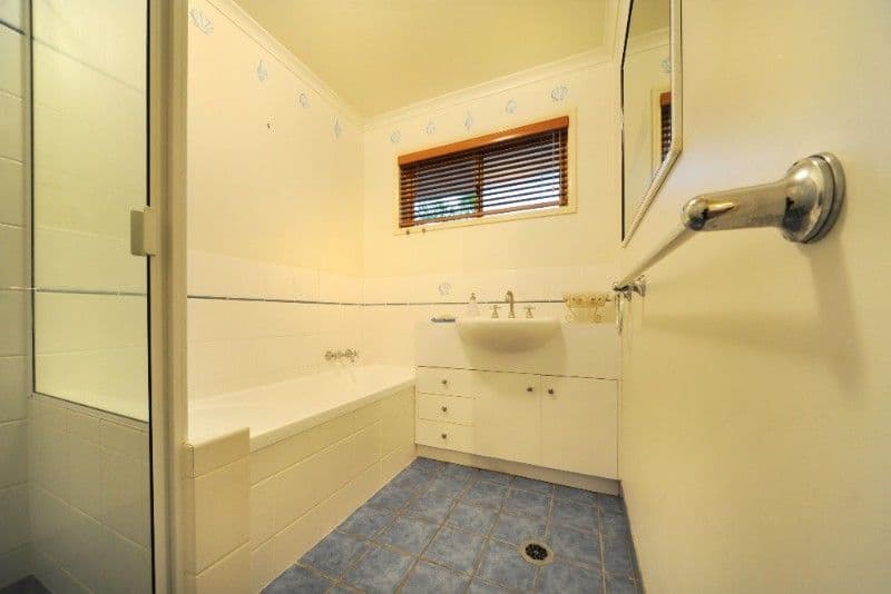 14 Sanctuary Avenue, JUBILEE POCKET QLD 4802, Jubilee Pocket - Thumbnail 7