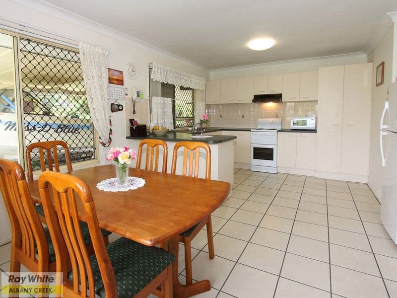 37 Kentwood Drive, BRAY PARK QLD 4500, Bray Park - Thumbnail 4