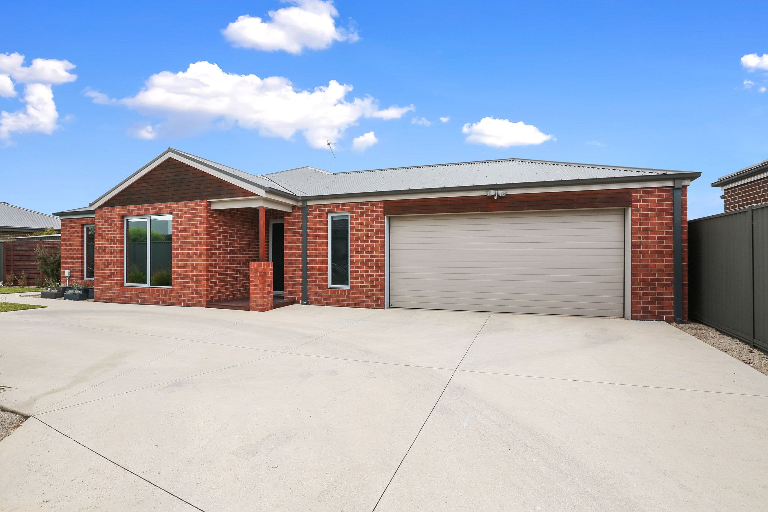 9 Jabiru Court, Lara VIC 3212, Lara - Image 1