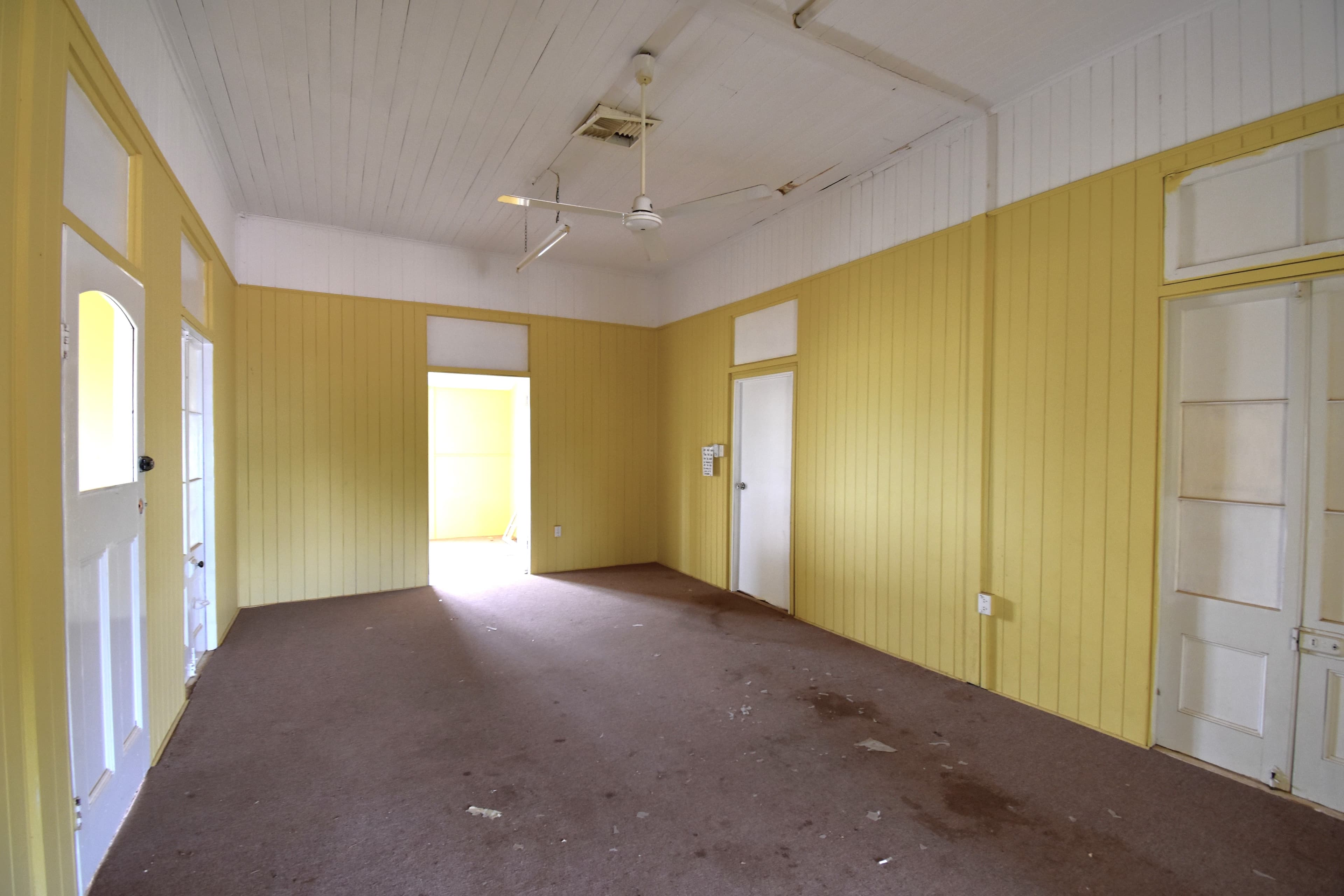 26 McWhannell Street, Aramac QLD 4726, Aramac - Thumbnail 2