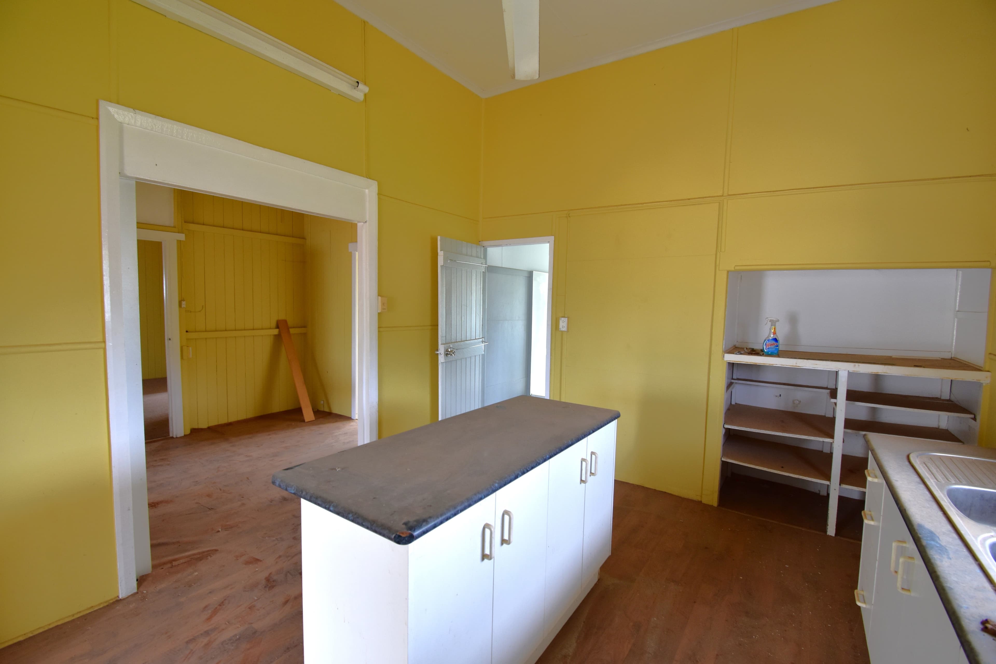 26 McWhannell Street, Aramac QLD 4726, Aramac - Thumbnail 5