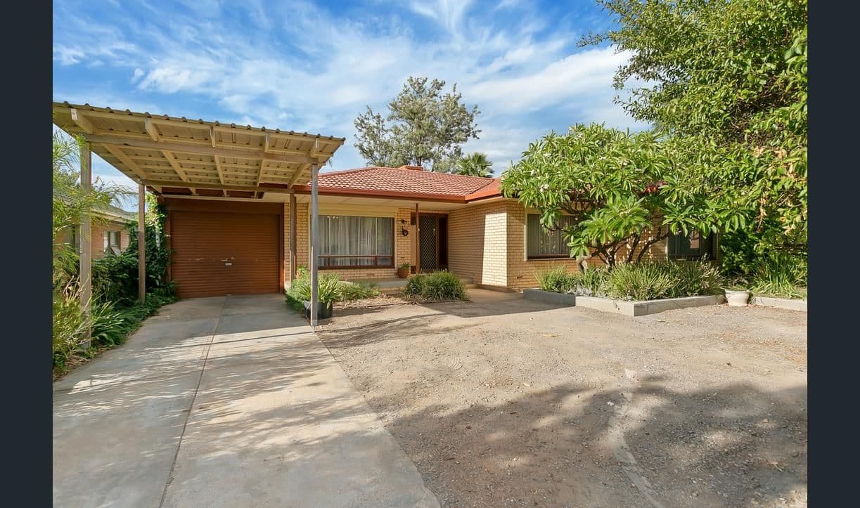 8 Brenda Avenue, Morphett Vale SA 5162, Morphett Vale - Thumbnail 2