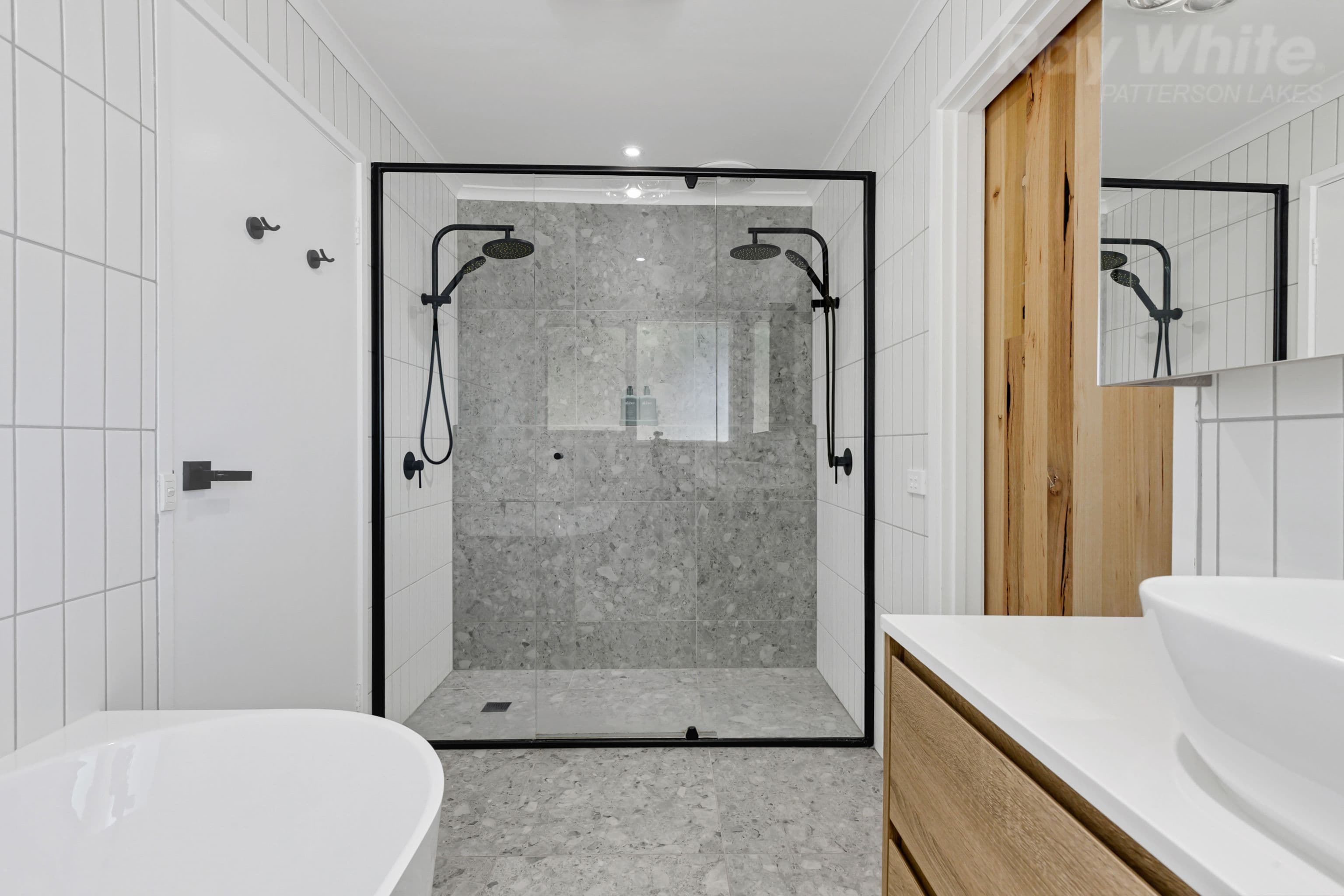 20 Parkside Boulevard, Carrum VIC 3197, Carrum - Thumbnail 2