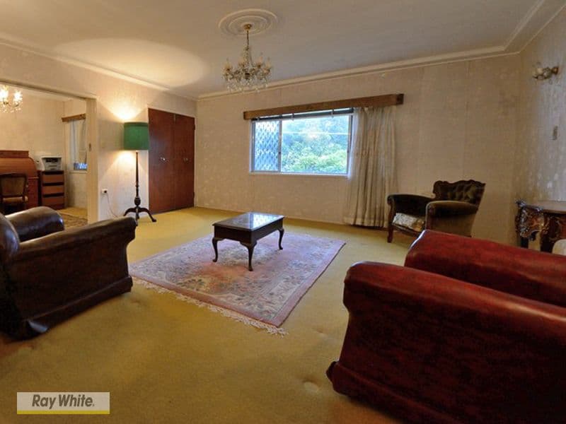 2 Sunnyside Road, Scarborough QLD 4020, Scarborough - Thumbnail 5