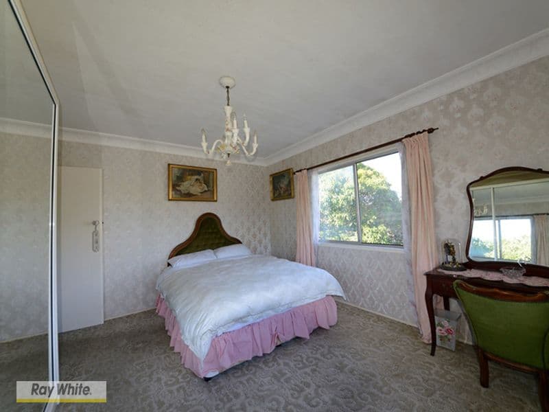 2 Sunnyside Road, Scarborough QLD 4020, Scarborough - Thumbnail 6