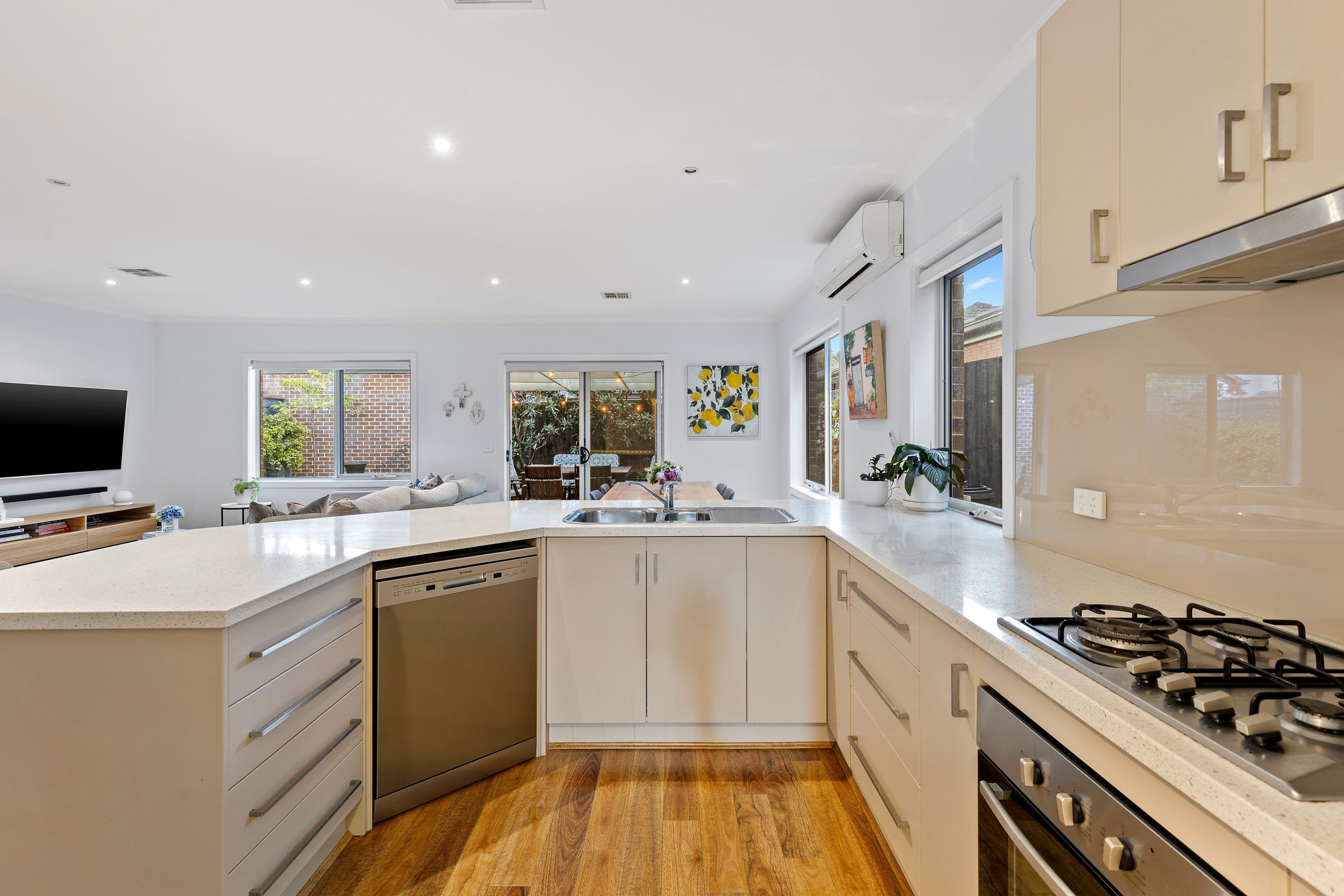 112 Harley Street North, Knoxfield VIC 3180, Knoxfield - Thumbnail 5
