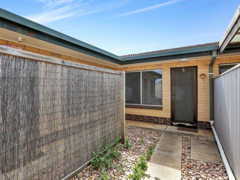 18 Bishop Street, Renown Park SA 5008, Renown Park - Thumbnail 2